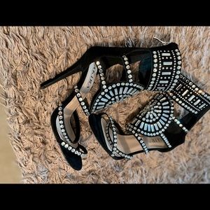 Bling beautiful sexy black and bling shoes